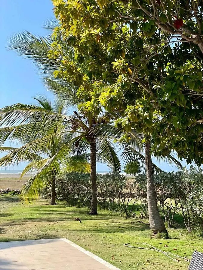 La Villa Playa Frente Al Mar Cartagena Holiday home
